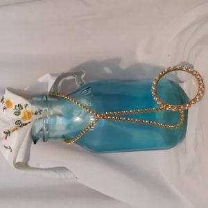 Necklace and bracelet